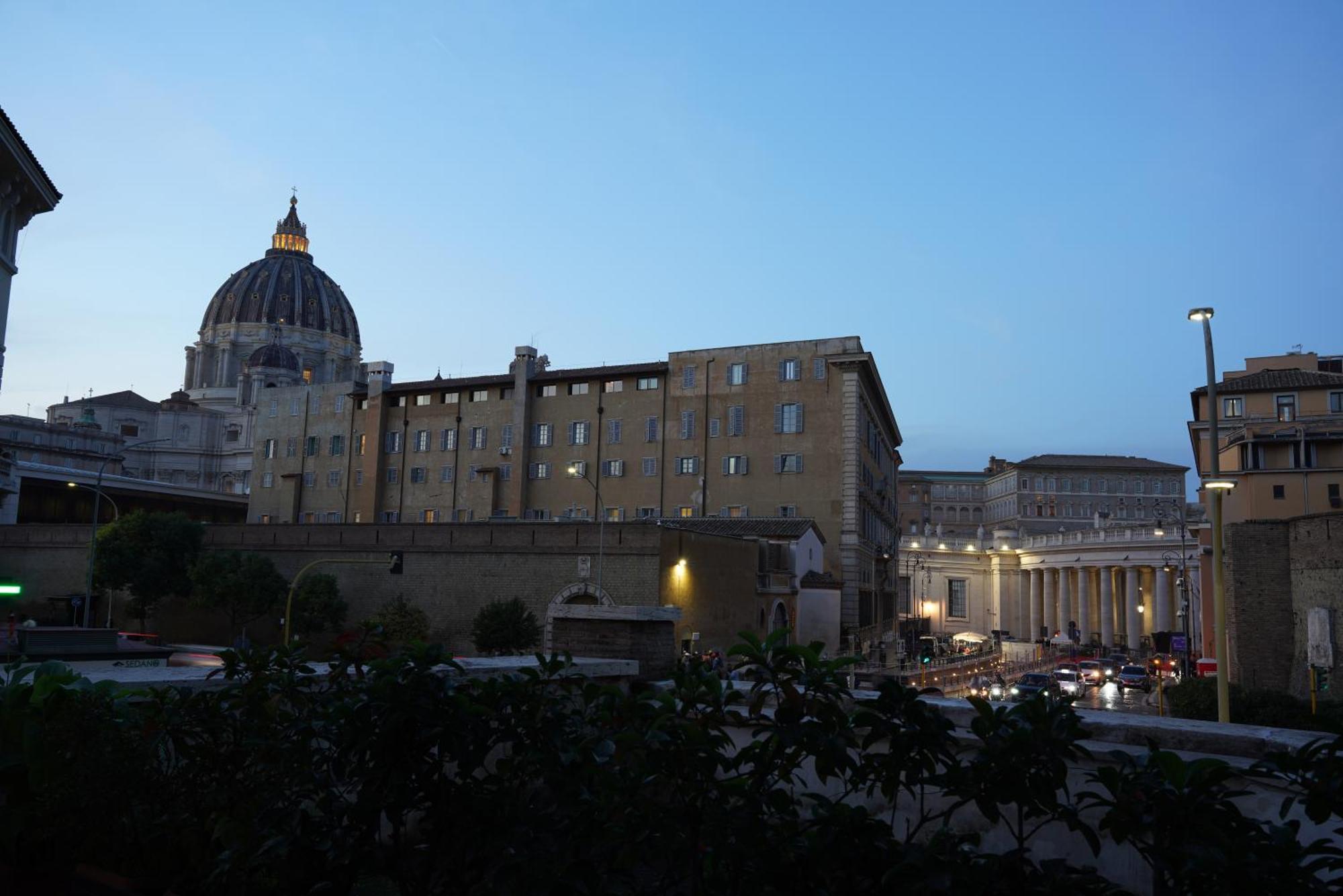 Lux Vatican Suite In Front Of Saint Peter! Roma Exterior foto